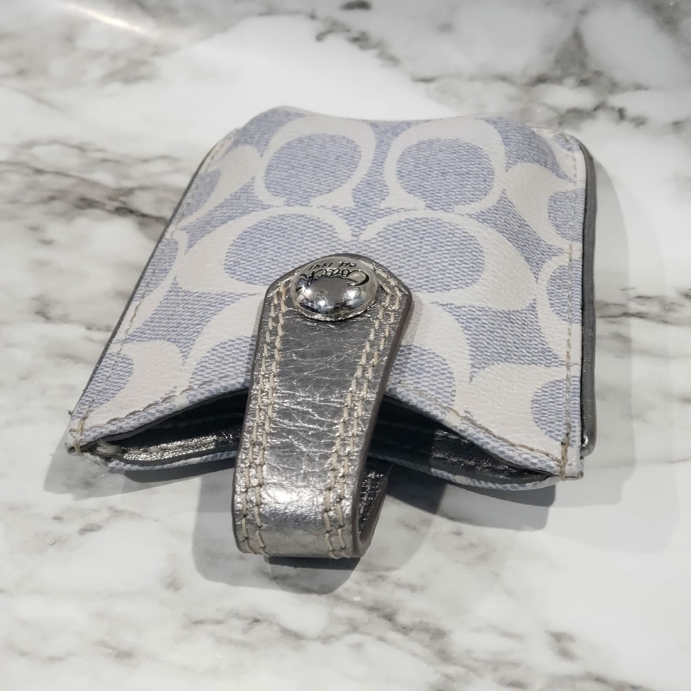 Coach card holder